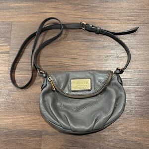 Marc Jacobs Natasha Leather Crossbody Bag Soft Gray